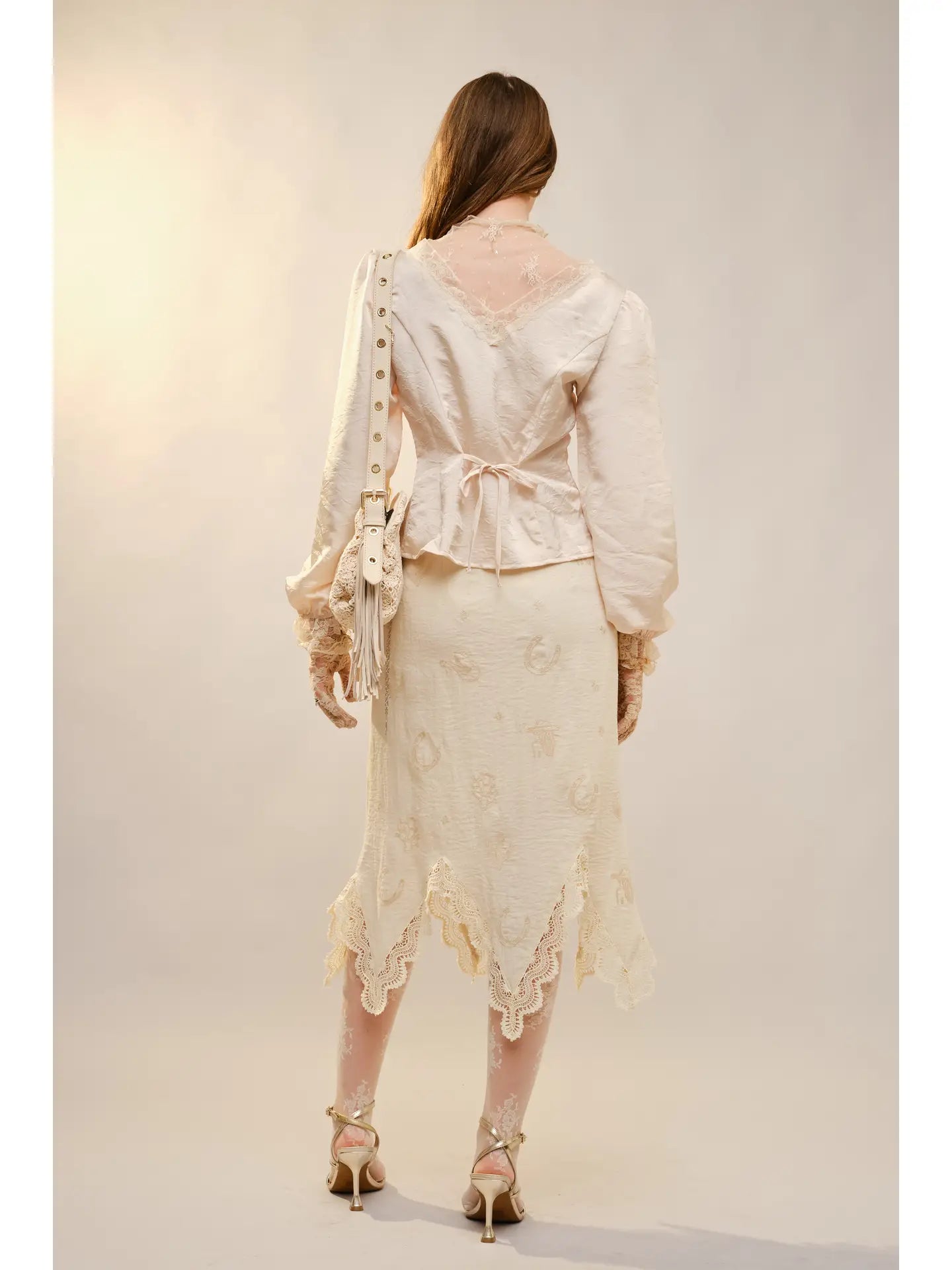 V Neck Lace Insert Puff Sleeve Blouse