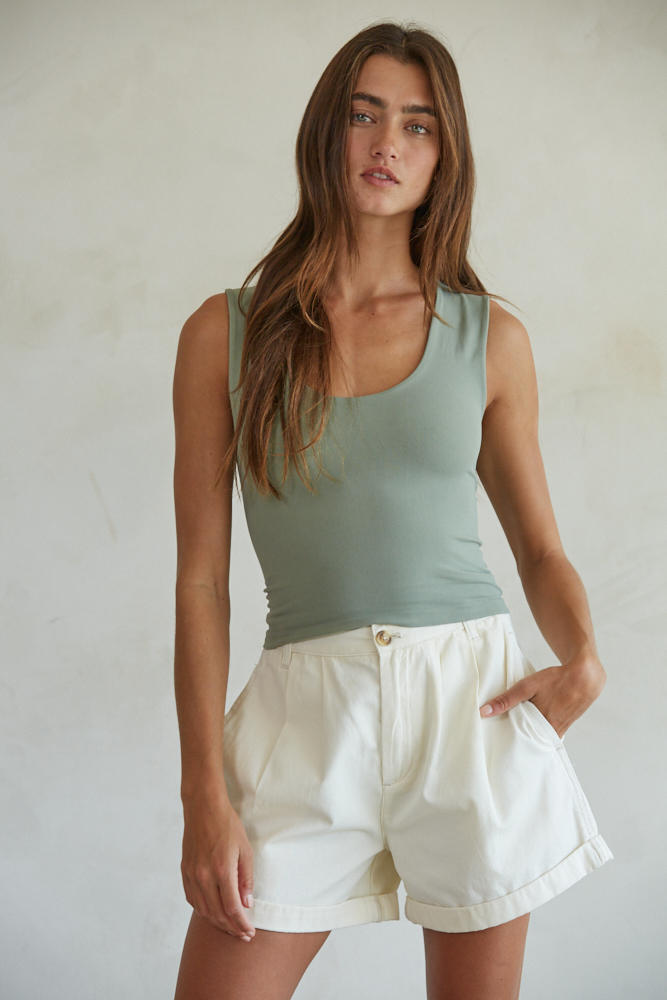 Double Layered Full Length Tank