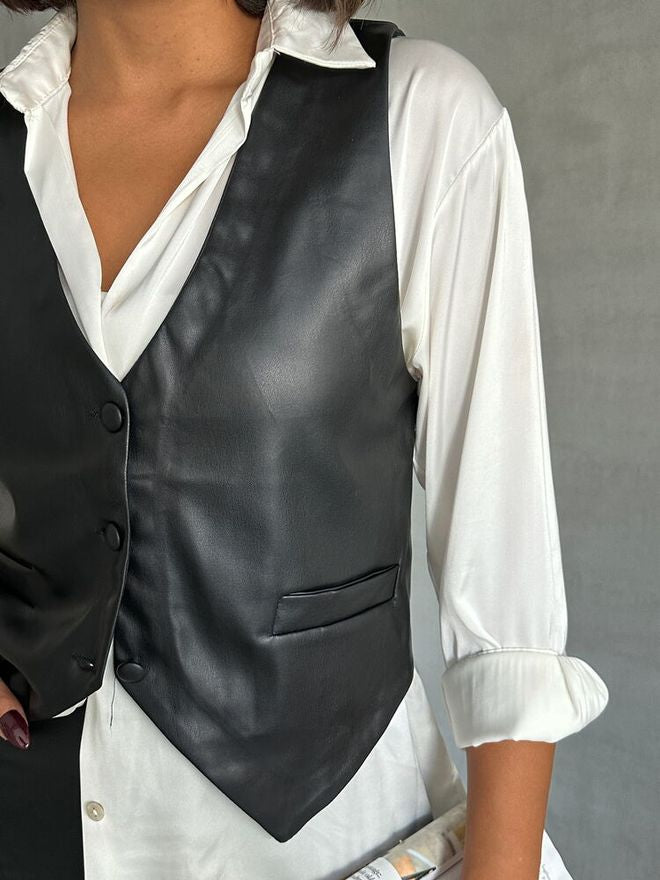 Buttoned Leather Vest - Black