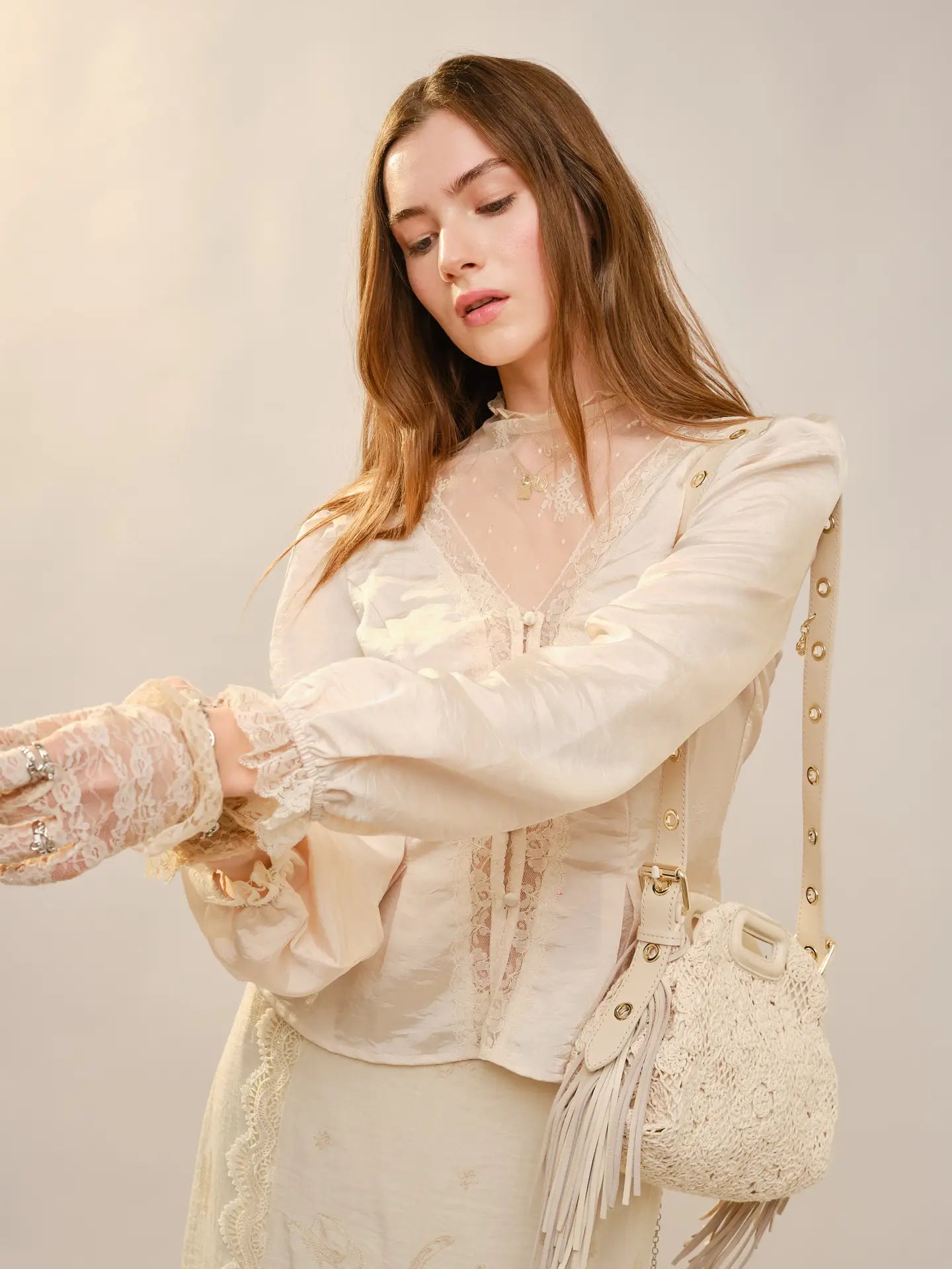 V Neck Lace Insert Puff Sleeve Blouse