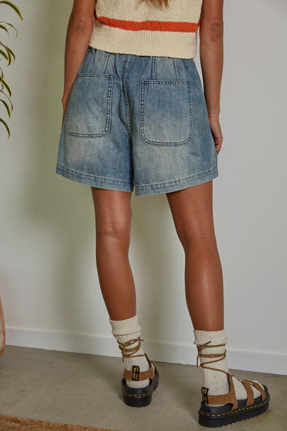 Catch Waves Shorts
