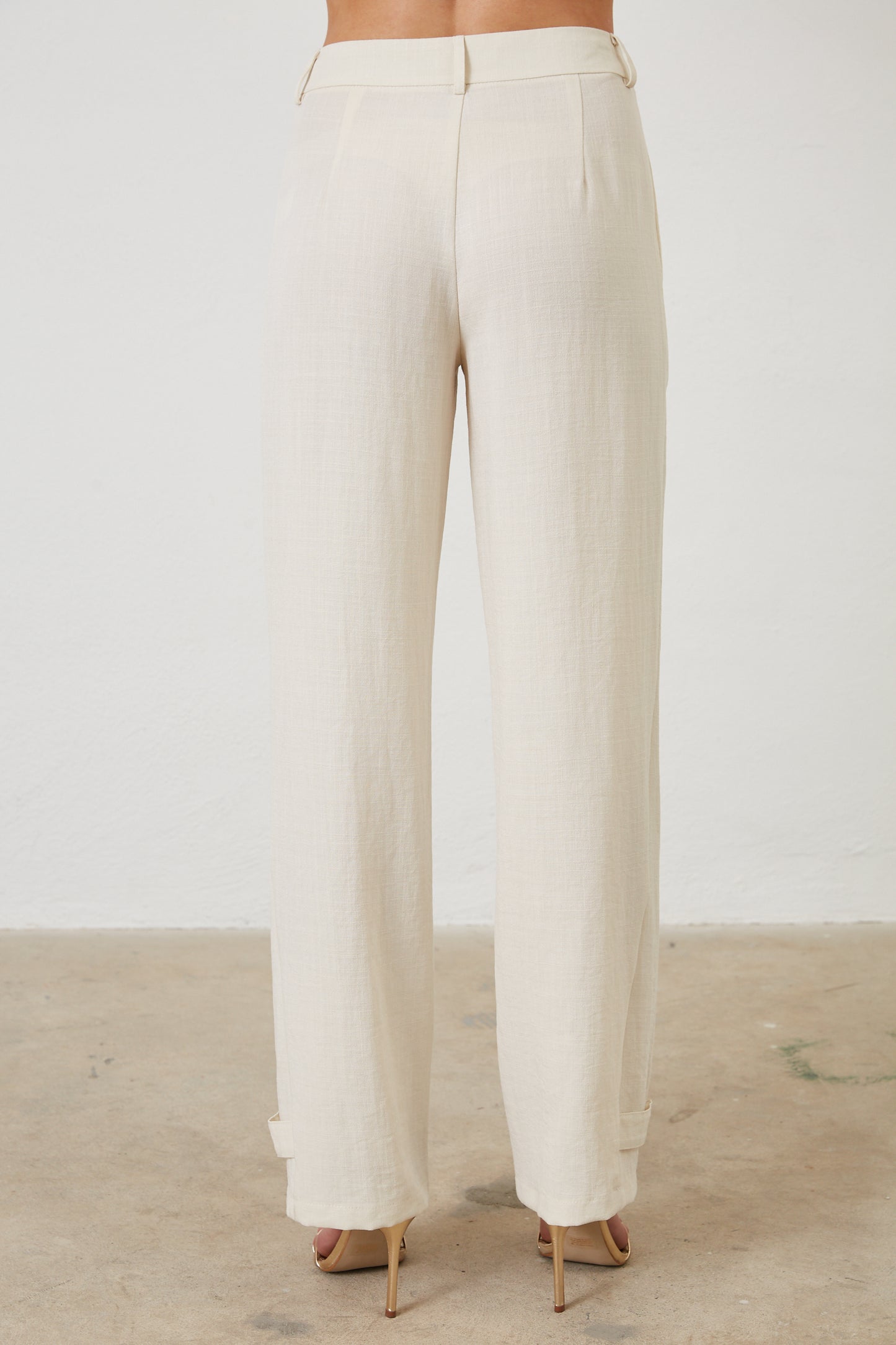 BUTTONED HEM WOVEN PANTS