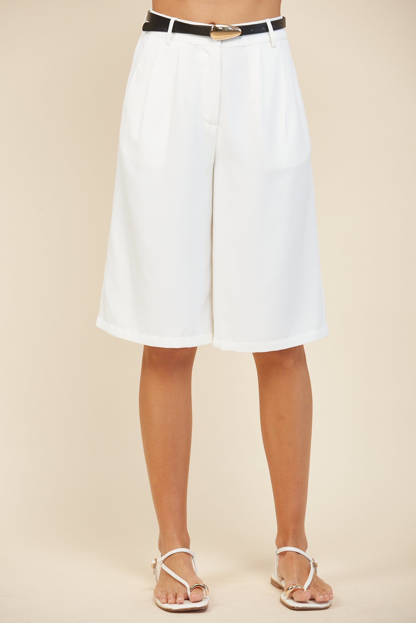 TAILORED PLEATED LONGLINE SHORTS WITH FAUX LEATHER BELT