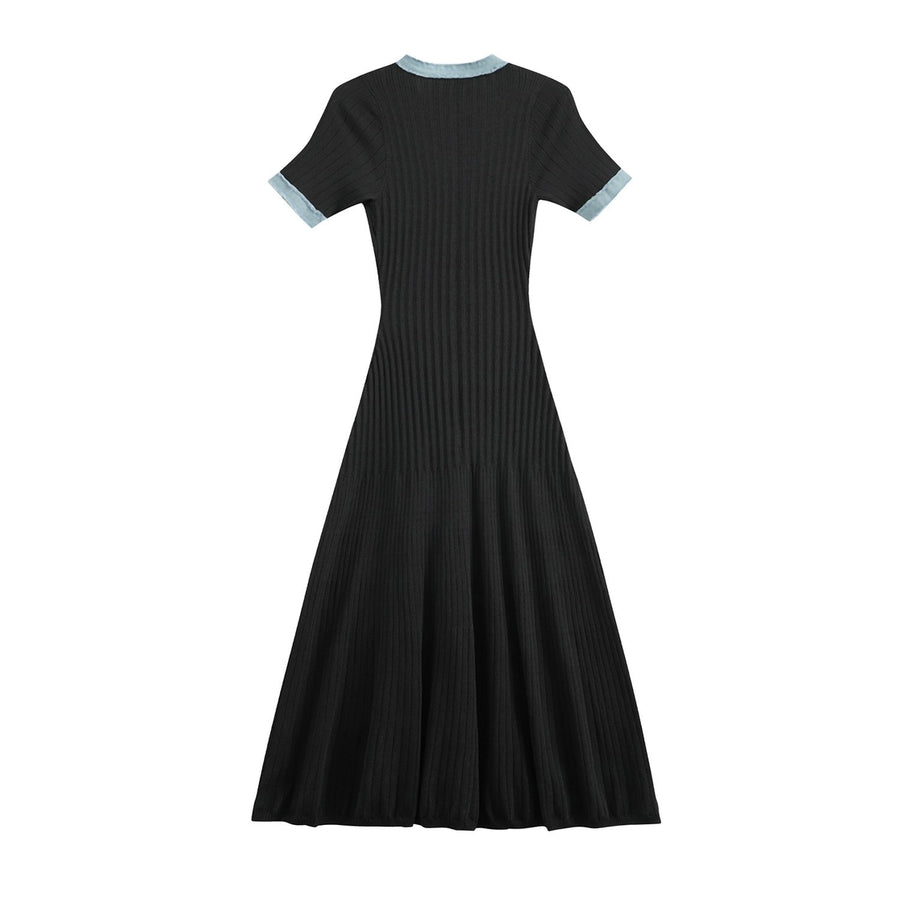 Short-Sleeved Knitted Dress with Denim Trim