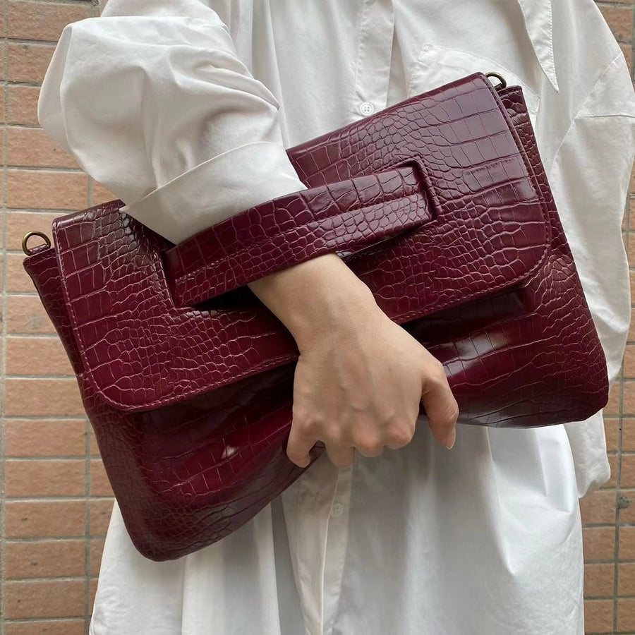 Fashionable handbag